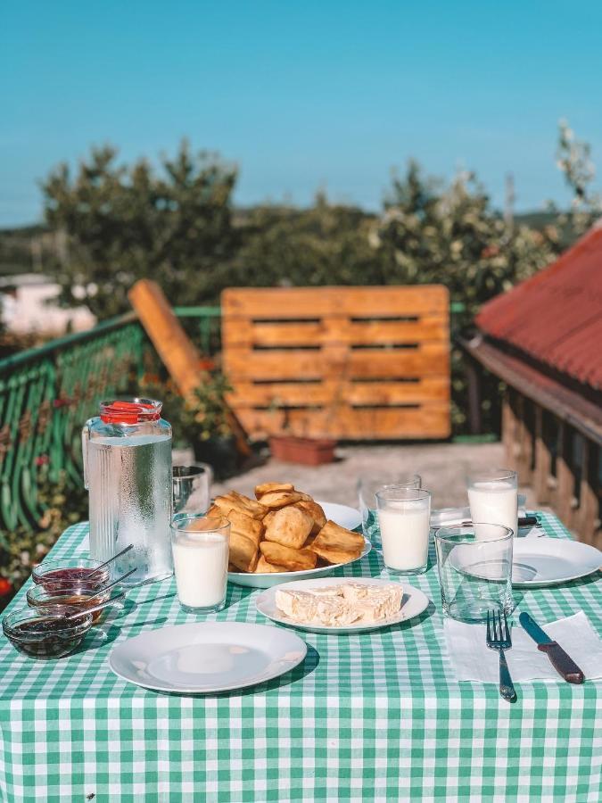 N'Konak Guesthouse Puke Bagian luar foto