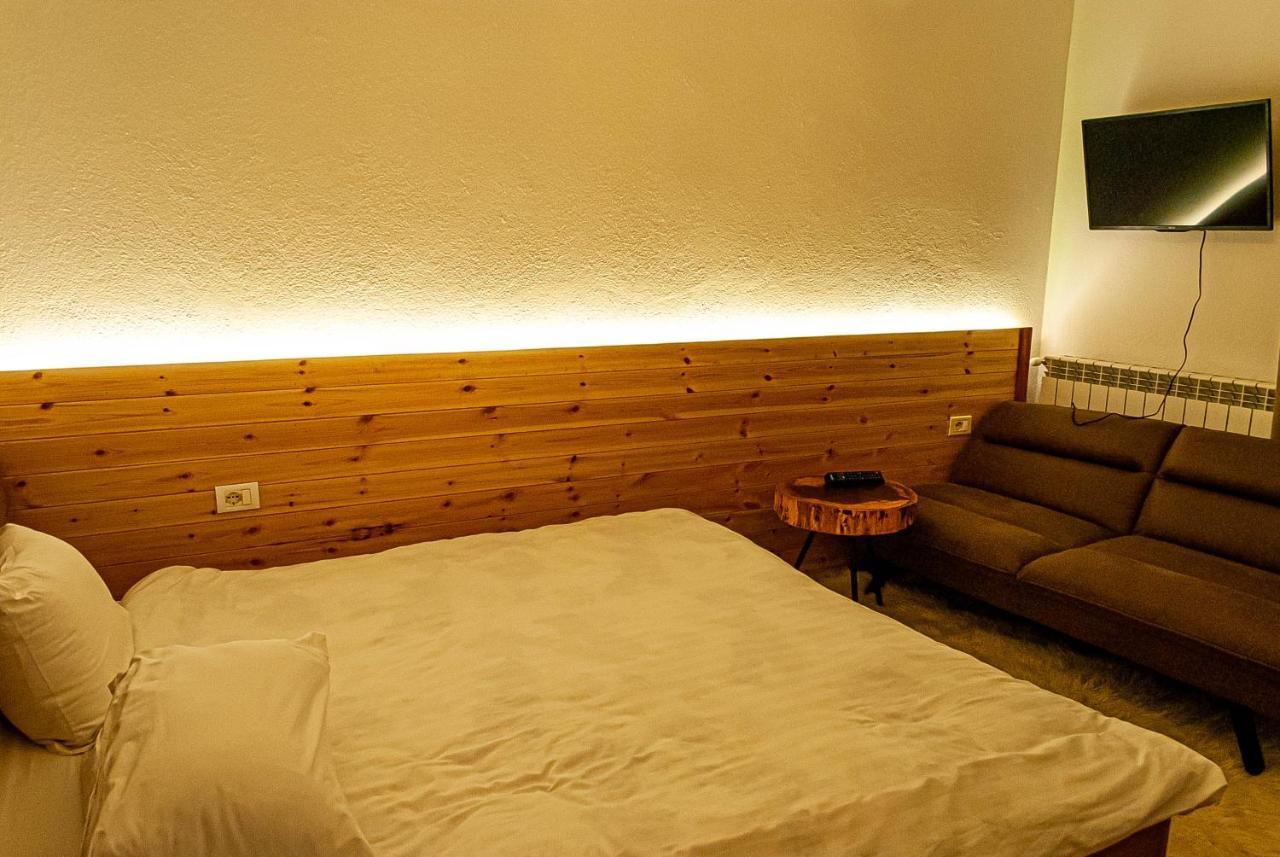 N'Konak Guesthouse Puke Bagian luar foto
