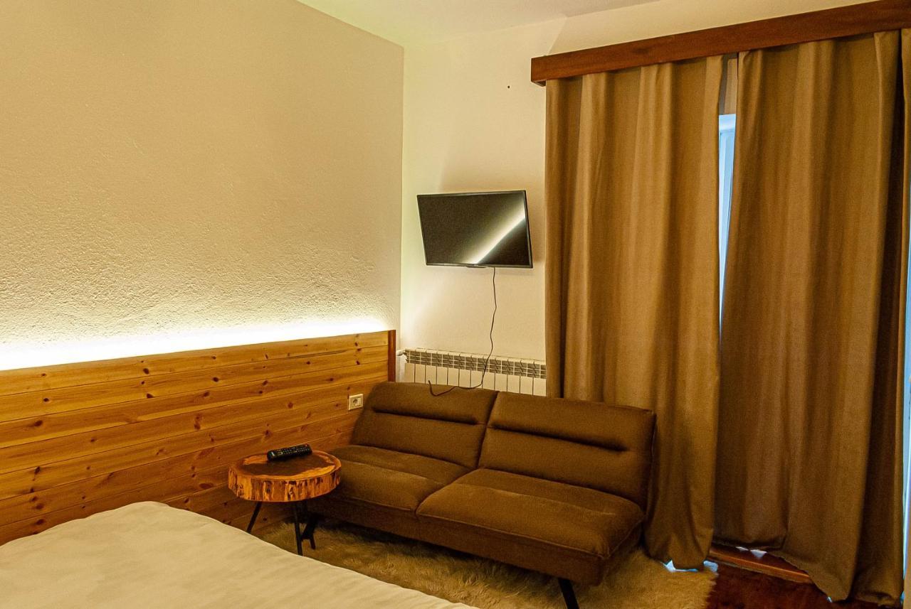 N'Konak Guesthouse Puke Bagian luar foto