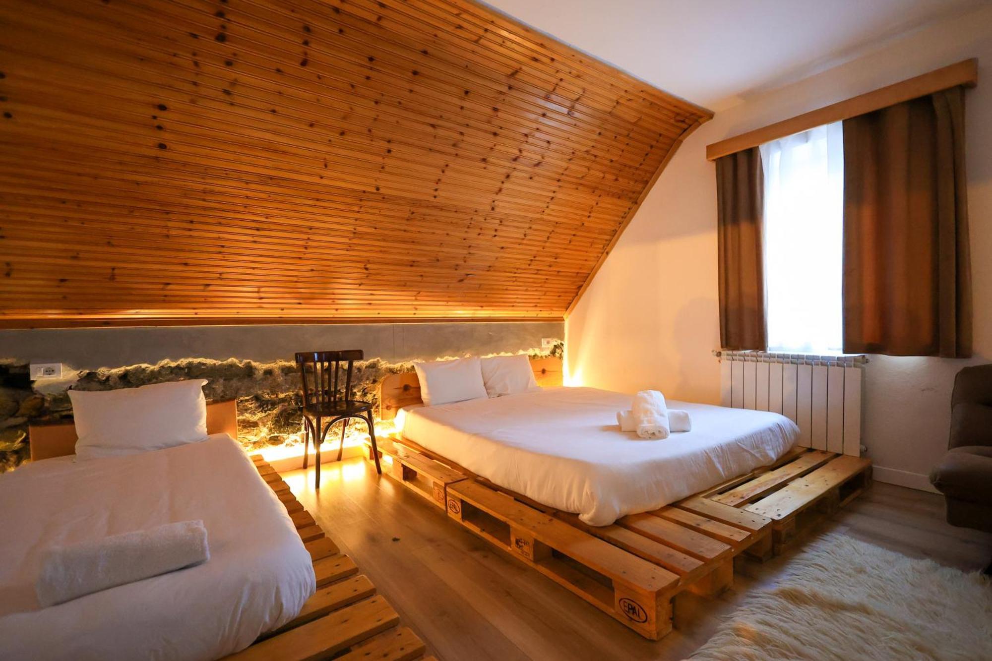 N'Konak Guesthouse Puke Bagian luar foto