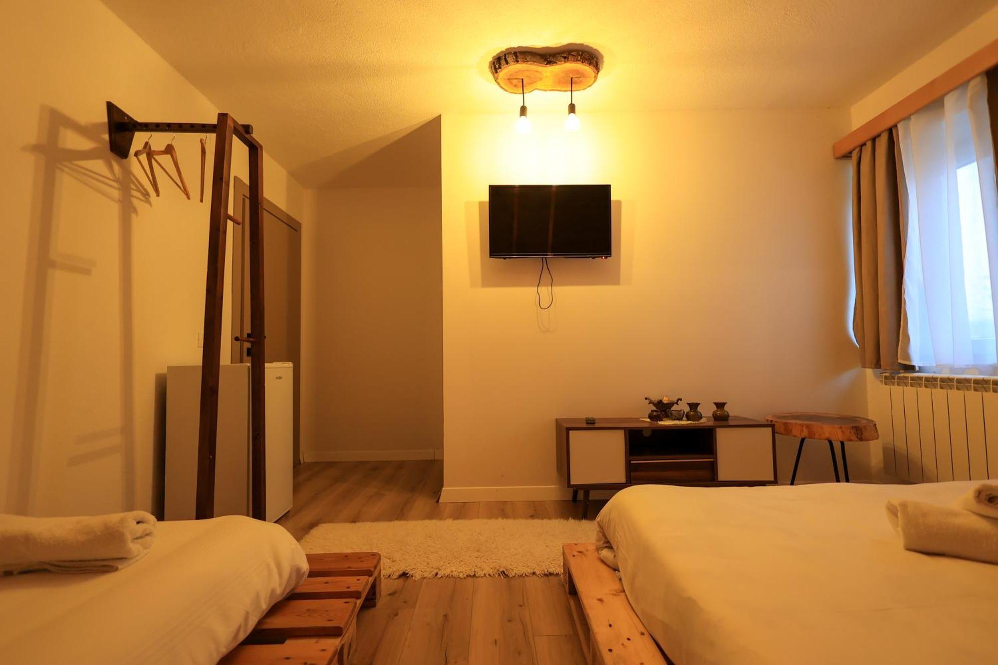 N'Konak Guesthouse Puke Bagian luar foto