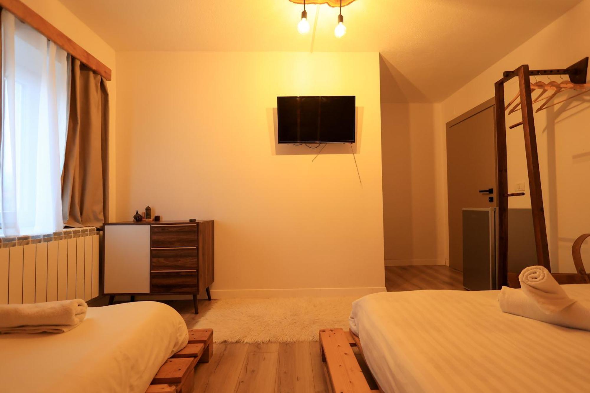 N'Konak Guesthouse Puke Bagian luar foto